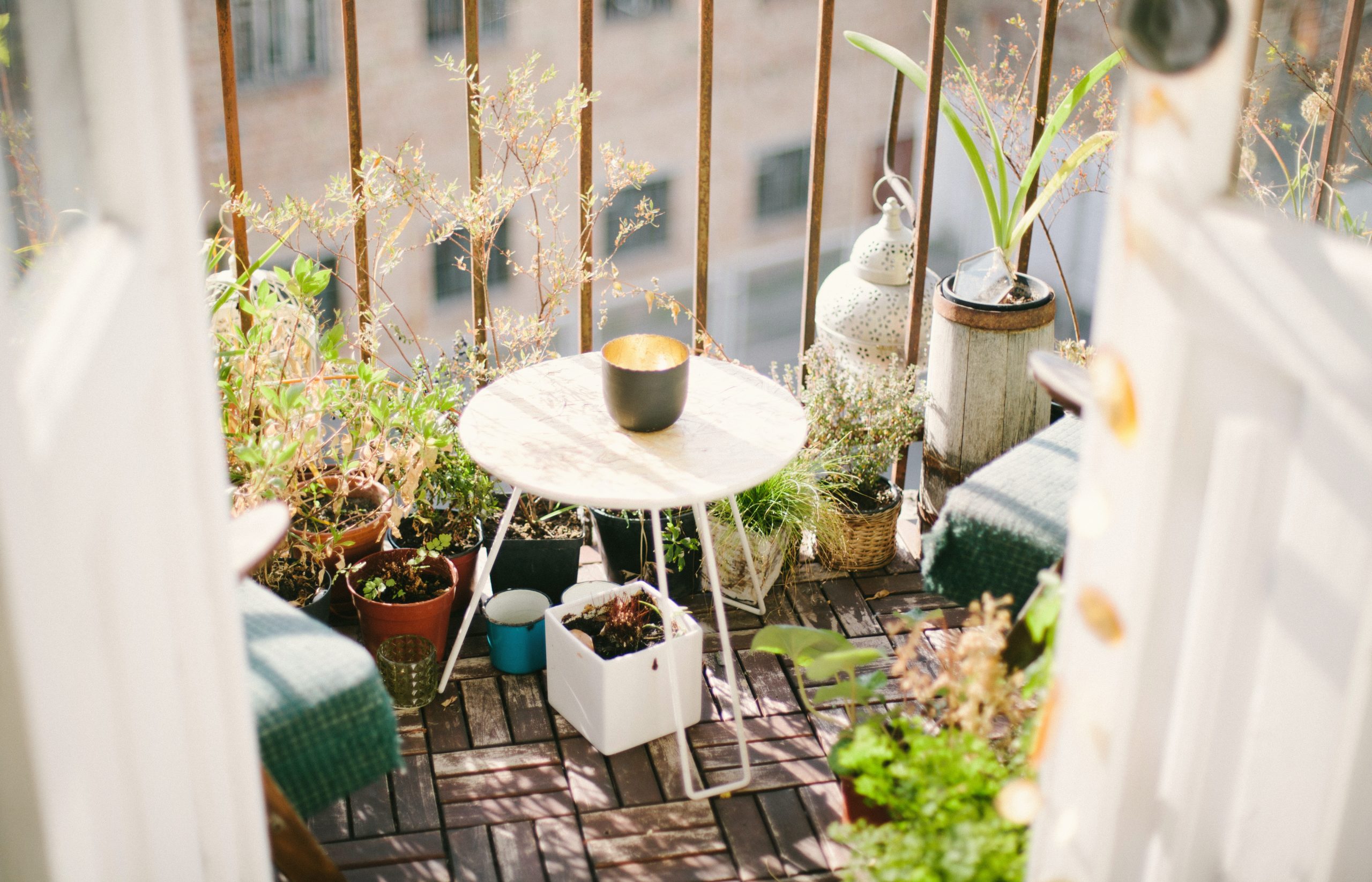 Einfache Und G Nstige Dekorationen F R Den Balkon